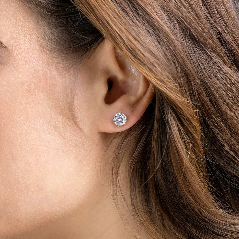 Lab-Grown Basket-Set Solitaire Diamond Stud Earrings