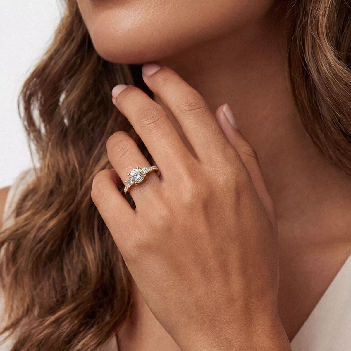 Tria Pavé Round cut and Side Stone Princess Lab Accent Three-Stone Ring