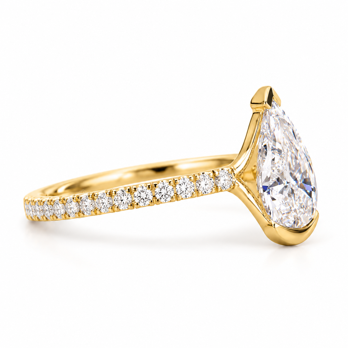 Pear Cut Lab Grown Diamond Engagement Ring | LuvCut – Luvcut