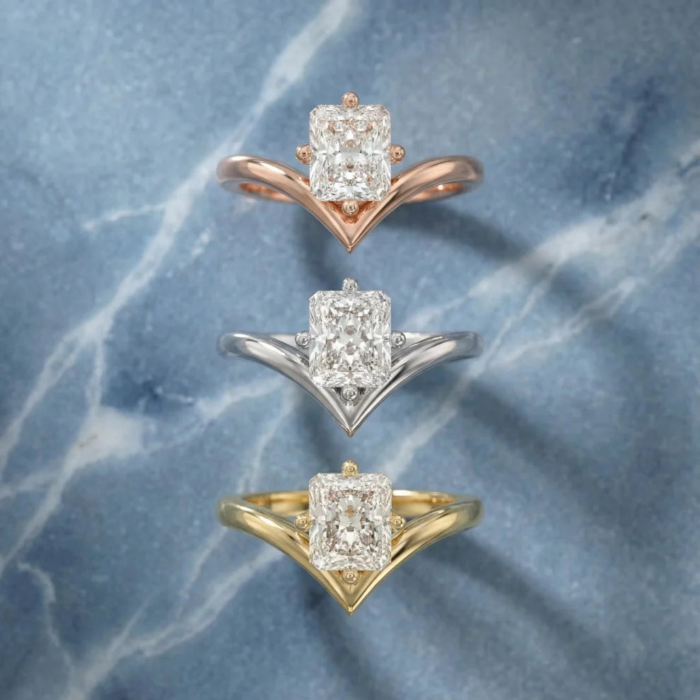 Radiant Cut Solitaire Engagement Ring – Lab Grown Diamond & Moissanite