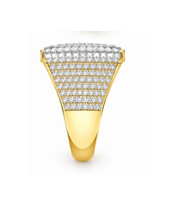 round lab grown diamond wedding band in 18k, detail of the setting